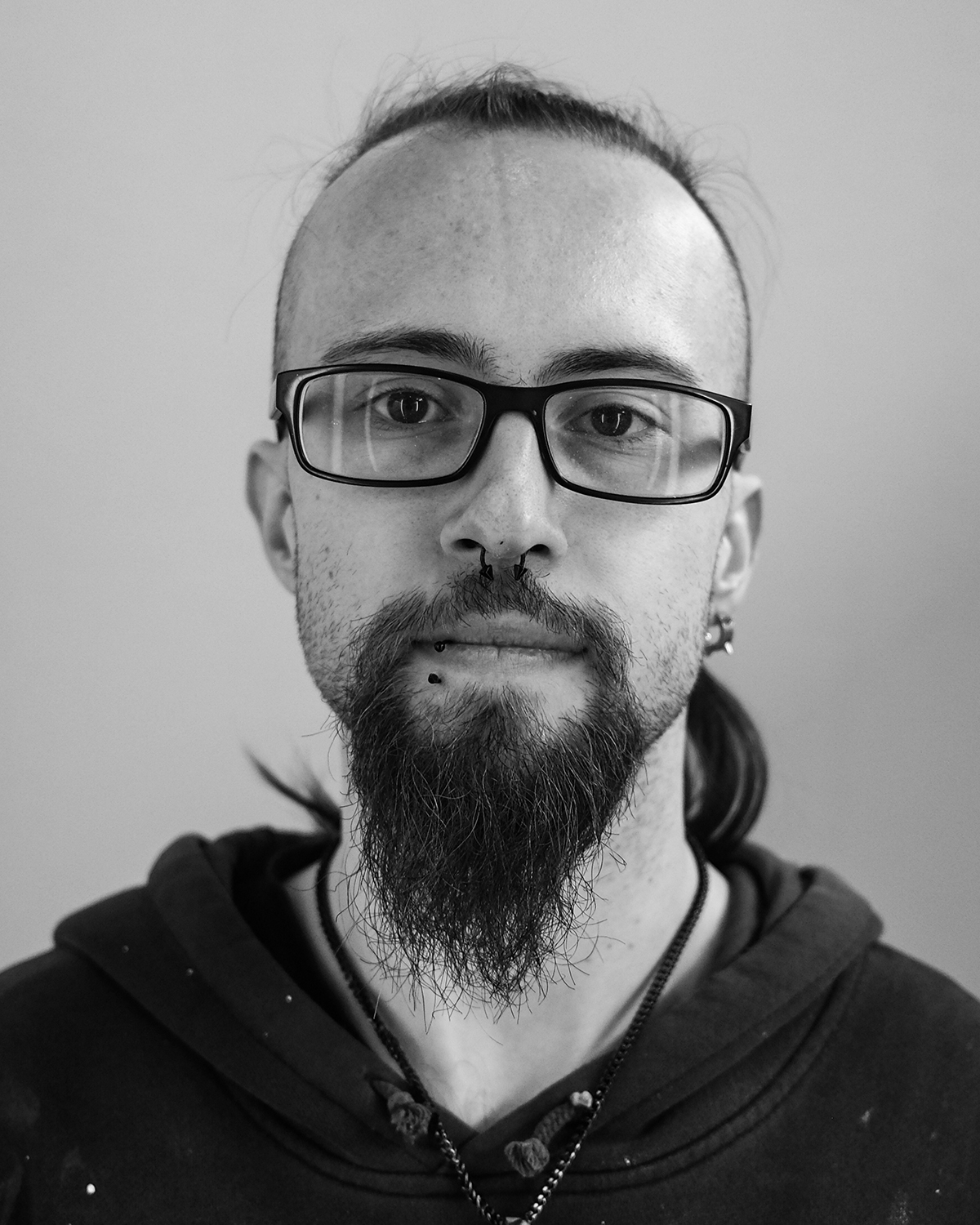 Porträtfoto-Lou-01